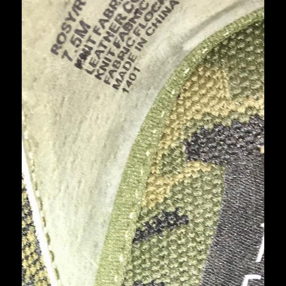 SOLD / Steve Madden Camo Flats - Picture 2 of 8